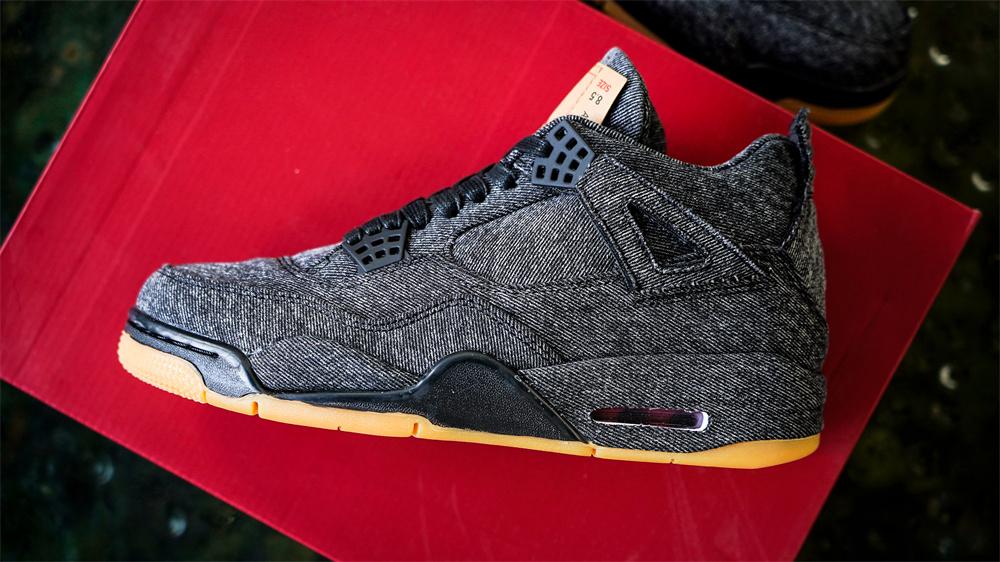 PK GOD Jordan 4 RetroLevi''s Black RETAIL MATERIALS READY TO SHIP